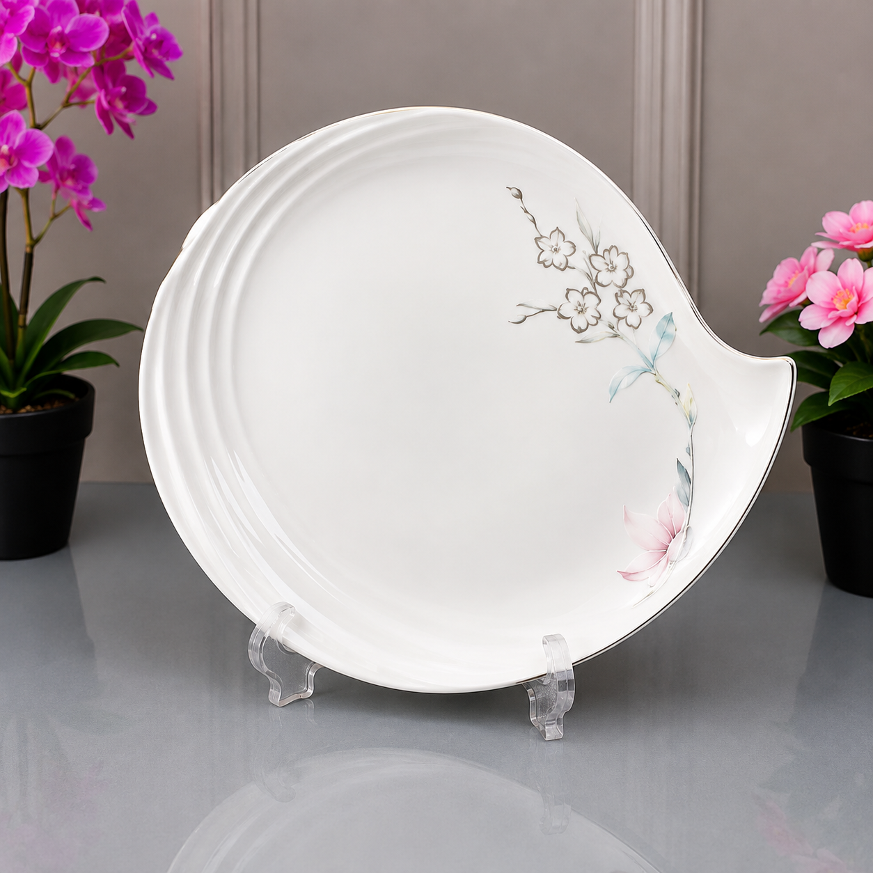 Danny Home White Round Ceramic Serving Dish - 12 Inches